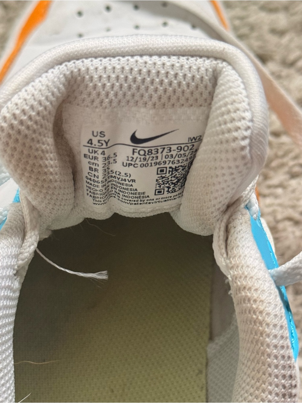 Kids Nike 4.5Y (6.5 women’s) - Picture 5 of 5